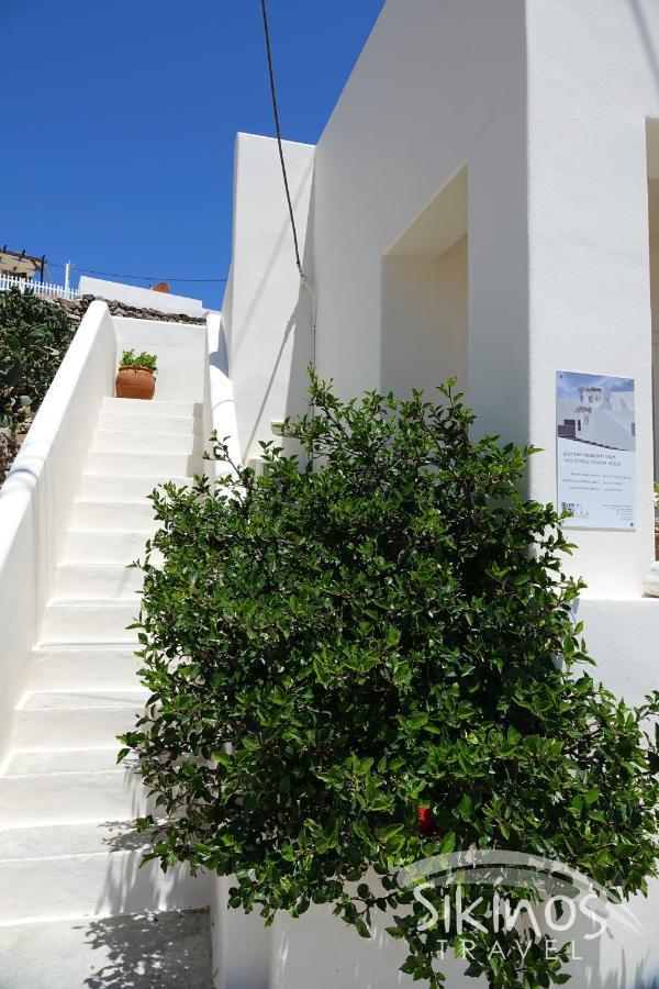 Traditional Apartment In Kastro Sikinos Exterior photo